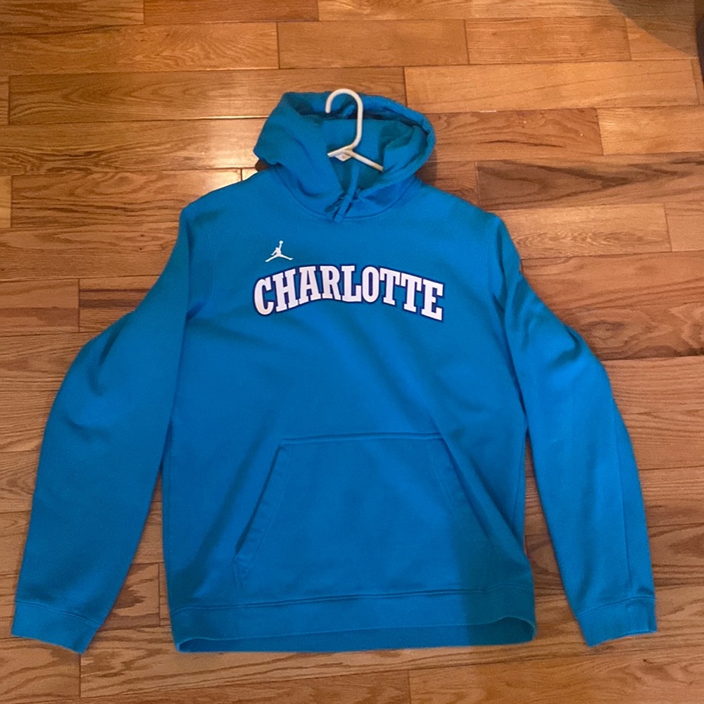 Charlotte Hornets NBA Sweatshirt
